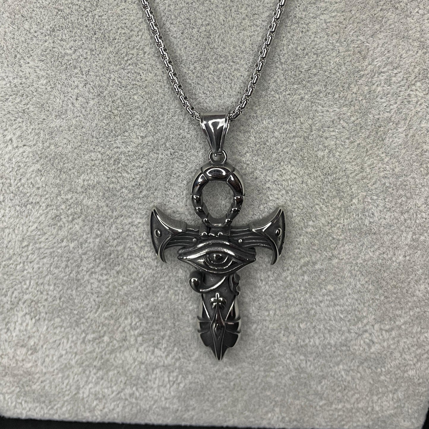 Colier Ochiul lui Horus