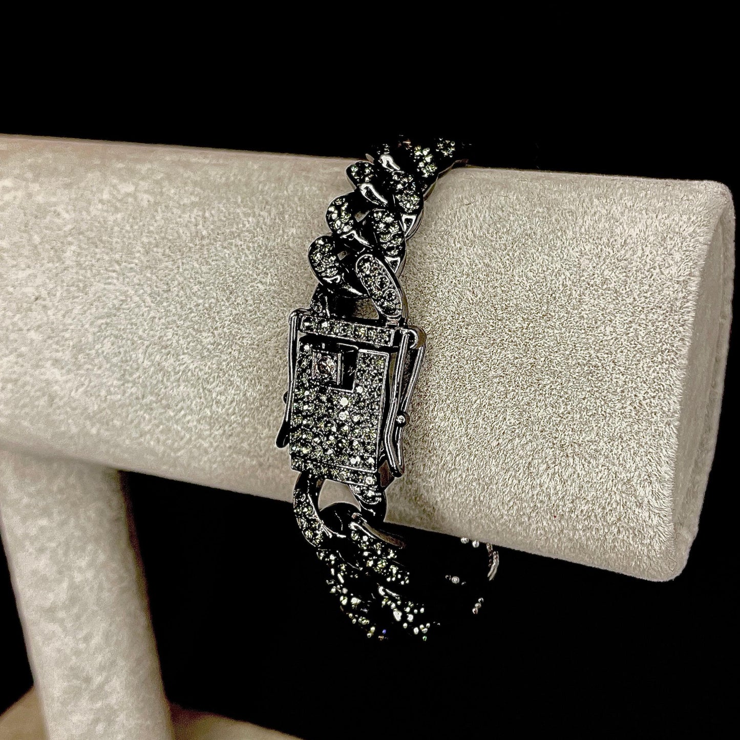 Brațară Cuban Black