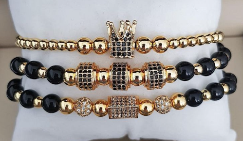 PLACATE CU AUR 18K
